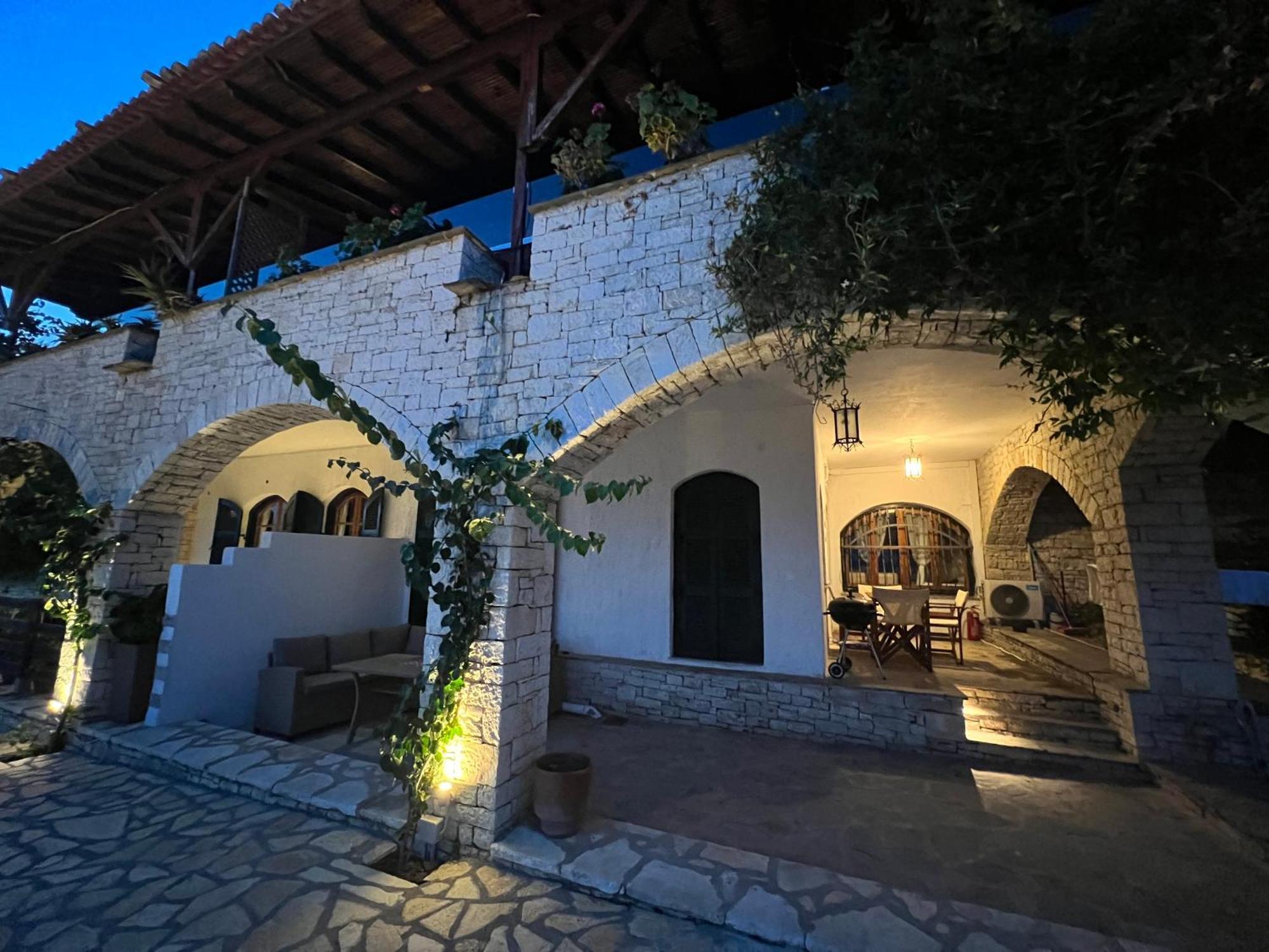 Sterna * Pyrgi (Corfu)